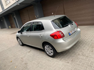 Toyota Auris foto 4