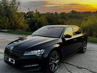 Skoda Superb foto 3