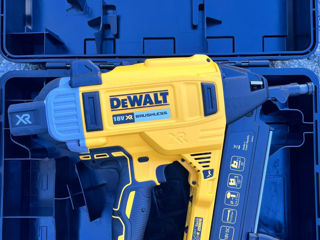 Dewalt dcn 890n foto 2