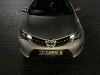 Toyota Auris foto 4