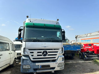 Mercedes Actros 1844