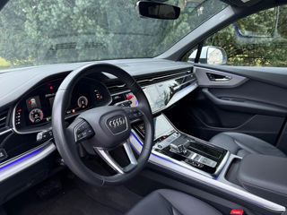 Audi Q7 foto 10