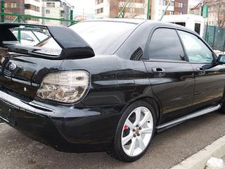 Subaru Impreza foto 4