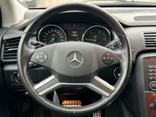 Mercedes R-Class foto 11