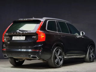 Volvo XC90 foto 2