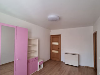 Apartament cu 2 camere, 74 m², Buiucani, Chișinău foto 8