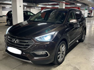 Hyundai Santa FE foto 1