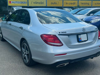 Mercedes E-Class foto 7