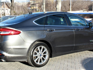 Ford Fusion фото 3