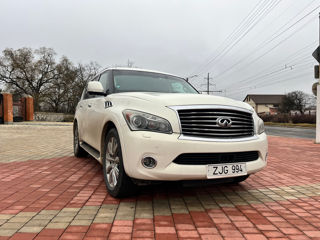 Infiniti QX56 foto 3