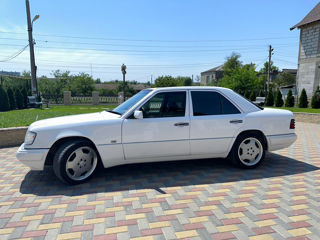 Mercedes Series (W124) foto 4