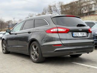 Ford Mondeo foto 4