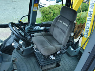 New Holland B foto 10