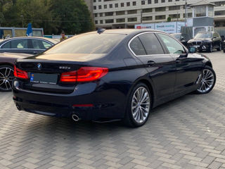 BMW 5 Series foto 3