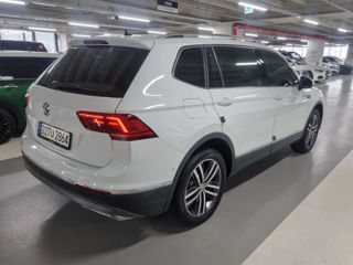 Volkswagen Tiguan foto 2