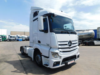 Mercedes Actros 1842 foto 2