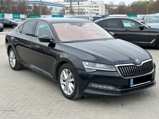 Skoda Superb foto 5