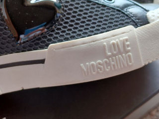 love Moschino foto 5