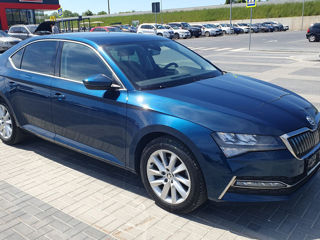 Skoda Superb foto 2