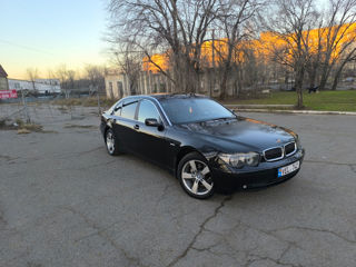 BMW 7 Series foto 3