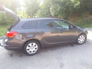 Opel Astra foto 4