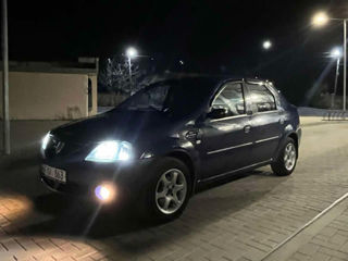 Dacia Logan foto 5