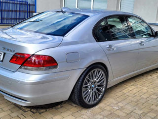 BMW 7 Series foto 13