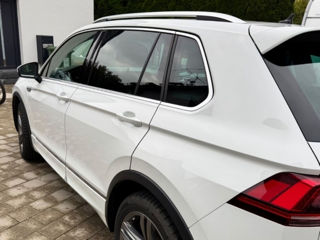 Volkswagen Tiguan foto 2