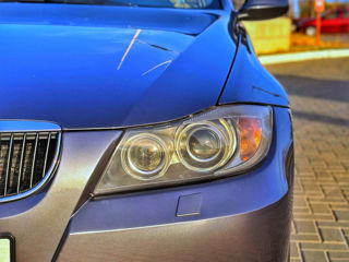 BMW 3 Series foto 8