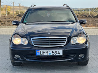 Mercedes C Class foto 1