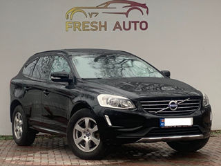 Volvo XC60 foto 1