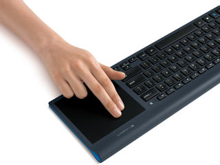 Logitech Wireless All-In-One Keyboard TK820 foto 3