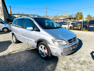 Opel Zafira foto 3