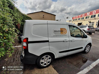 Ford Transit Courier foto 2