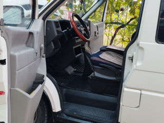 Volkswagen T4 foto 7