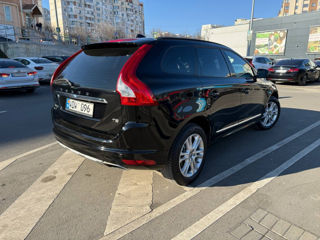 Volvo XC60 foto 3