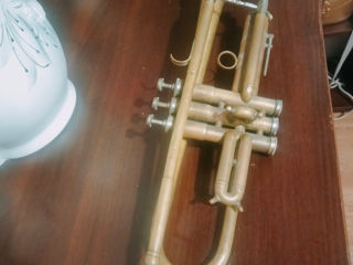 Vînd trompetă foto 5
