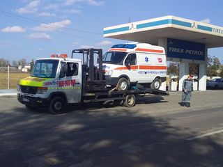 Tractare auto - evacuator auto - Moldova 24/24 foto 5
