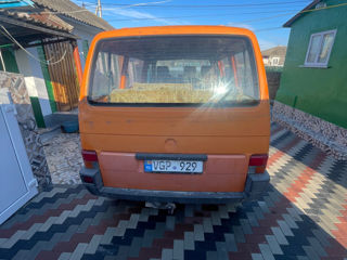 Volkswagen Transporter foto 2