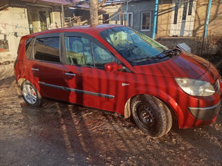 Renault Scenic foto 2