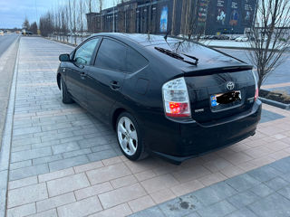 Toyota Prius foto 2