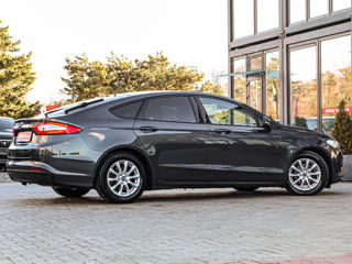 Ford Mondeo foto 5