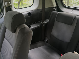Mazda 5 фото 9