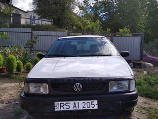 Volkswagen Passat foto 2