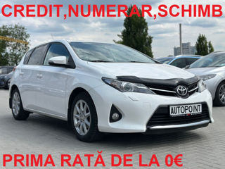 Toyota Auris foto 2