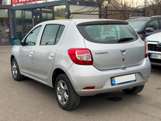 Dacia Sandero foto 8