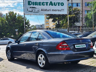 Mercedes E-Class foto 3