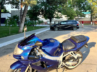 Suzuki GSX-R 600 A2 foto 0