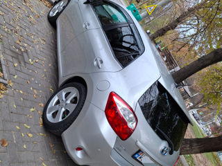 Toyota Auris foto 2