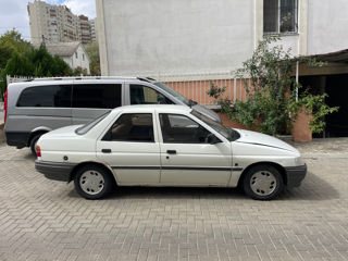 Ford Orion foto 3